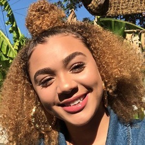 Kiya Juliet, 23 (Instagram明星)