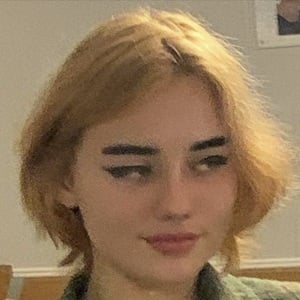 Kizzy Edgell, 23 (TV Actor)