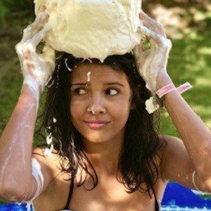 Klailea Bennett, 22 (YouTube Star)