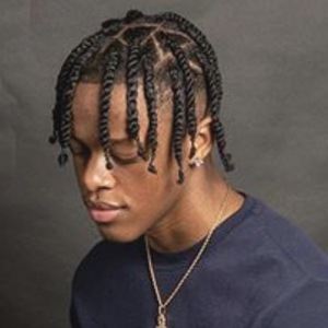 klarue3, 23 (TikTok Star)