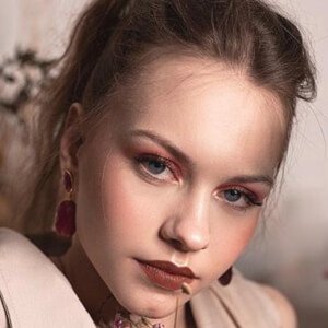 Klaudia Nicole Pietras, 21 (Instagram明星)