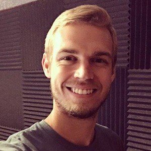 Klaus Gaming, 32 (Star di YouTube)