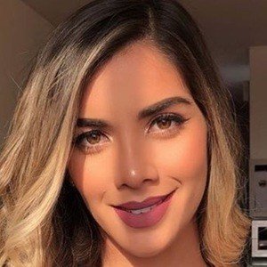 Korina Rivadeneira image 4