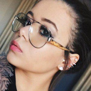 Krazyrayray, 27 (YouTube Star)