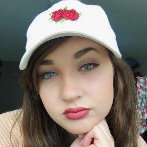 Krista Cheese, 28 (Instagram明星)