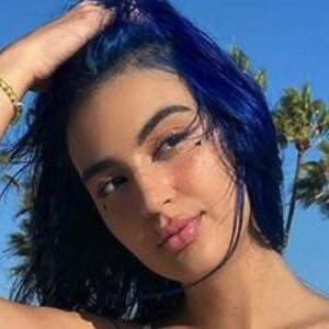Kristen Kash, 26 (TikTok Star)