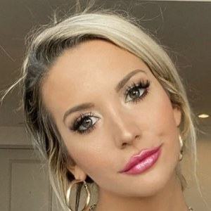 Kristi Howard, 28 (TikTok明星)