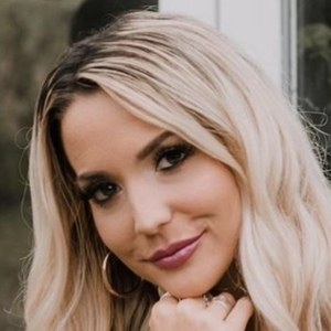 Kristi Howard image 5