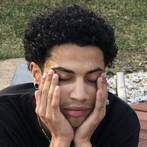 Kristian Galva, 27 (说唱歌手)