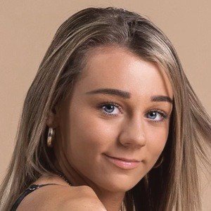 Kristin Farina, 27 (舞蹈家)