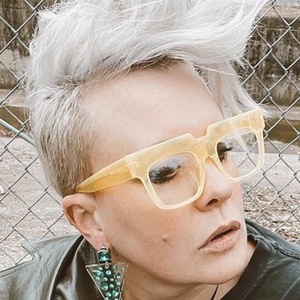 Kristin McQuaid image 5