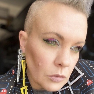 Kristin McQuaid image 6