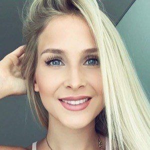 Kristin Schwan, 31 (Instagram明星)