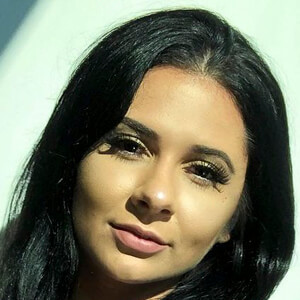 Kristina Babicz, 32 (Reality Star)