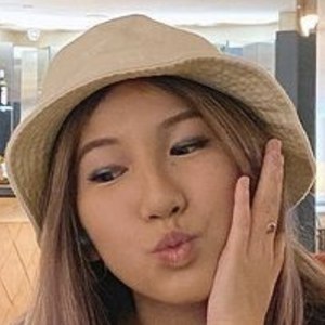 Kristine Fel image 8