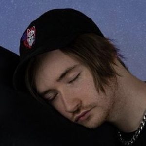 Krtzyy, 26 (Twitch-ster)