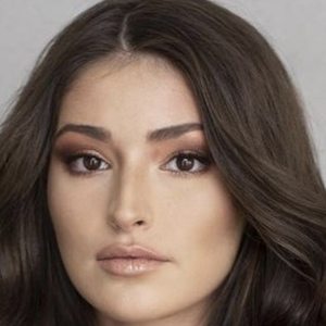 Krystal Martell image 6