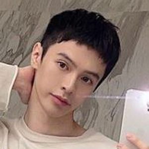 Krystian Wang image 6