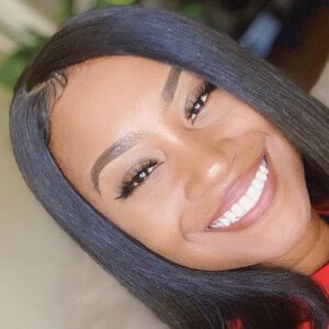 Kwhxte, 35 (TikTok明星)