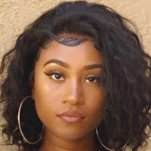 Kwhxte, 35 (TikTok明星)