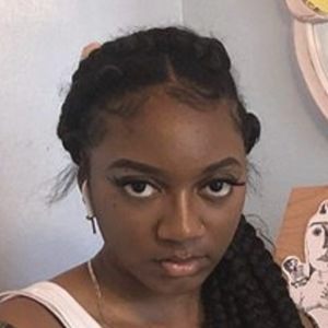 Kyahnextdoor, 25 (TikTok Star)