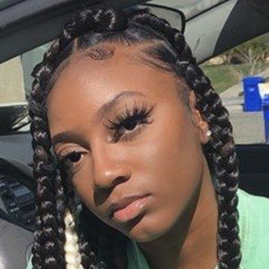 Kyahnextdoor, 25 (TikTok Star)