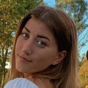 Kyara Davies, 22 (TikTok Star)