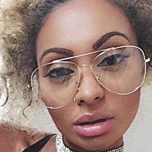 Kyesha Marie, 37 (Modèle)