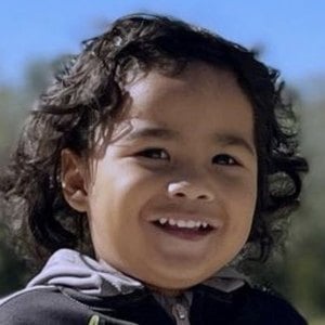 Kyius Trench image 6