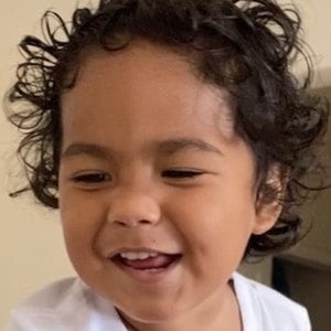 Kyius Trench image 8