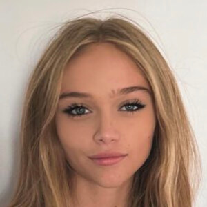 Kyla Dodds image 5