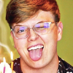 Kyle Krueger, 24 (Звезда Тиктока)