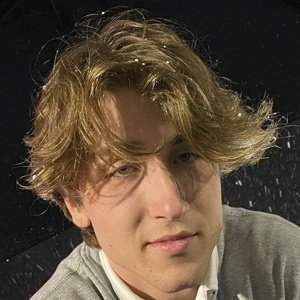 Kyleruwu image 5