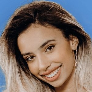 Kylie Cantrall, 20 (YouTube明星)