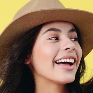 Kyndra Sanchez, 19 (電影女演員)