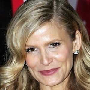 Kyra Sedgwick (TV Actress) - Age, Birthday, Bio, Facts, Family, Net