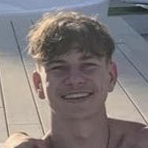 l1nzo, 22 (TikTok Star)