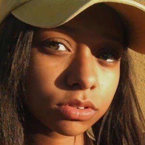 Laceilea, 25 (Vine Star)