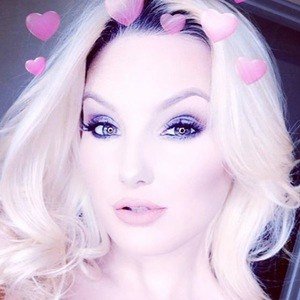 Lacey Jane, 34 (Instagram Star)