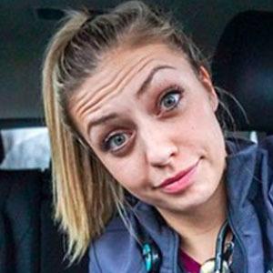 Lacey Magen, 34 (Arzt)