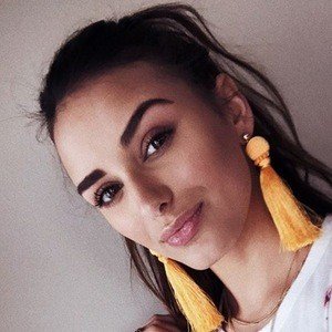 Lacy Cavalier, 28 (Country Singer)