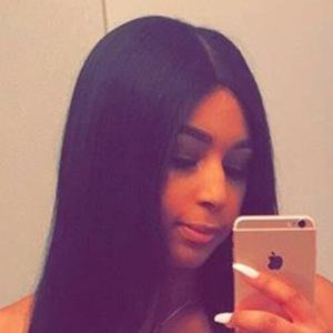 Lady Luscious image 4