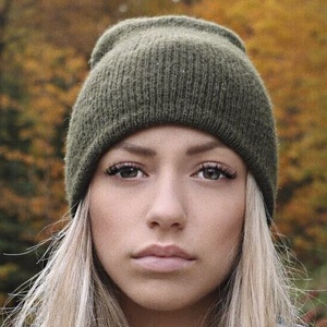 Laeticia Lavoie, 25 (Fitness Instructor)