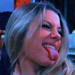 Lainey Heller image 3