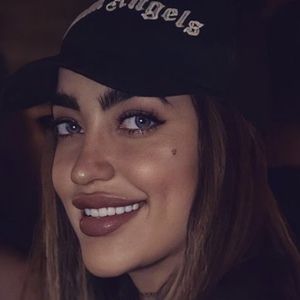 Lama Shreif, 28 (Cantante de Música Mundial)