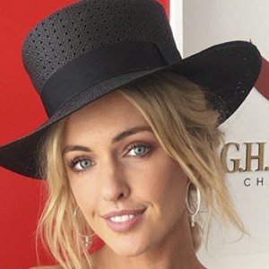 Lana Kington, 35 (YouTube Star)