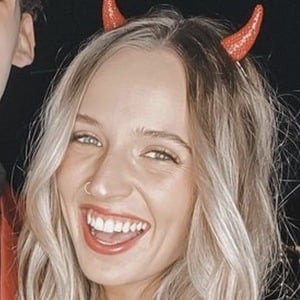 Laniplays, 26 (YouTube Star)