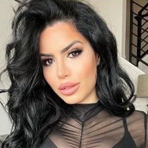 Larissa Johnson, 39 (Reality Star)