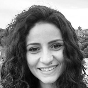 Larissa Scanavini, 36 (YouTube Star)