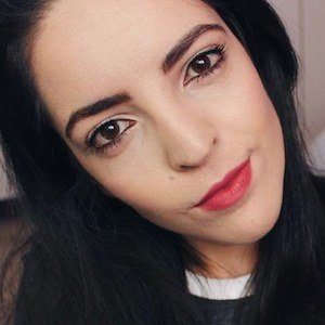 Larissa Vale, 32 (YouTube Star)
